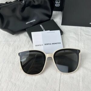 New Gentle Monster Flatba “My Ma” Black Sunglasses